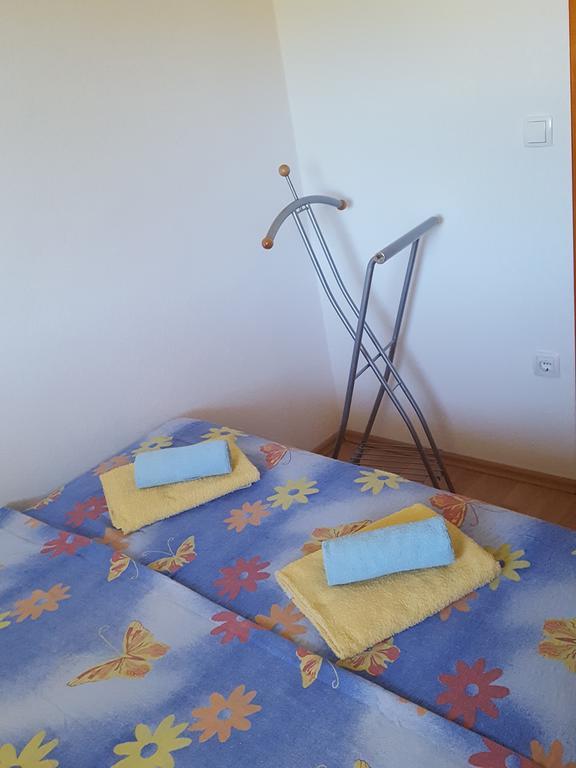 לופאר Apartments Mirakul מראה חיצוני תמונה