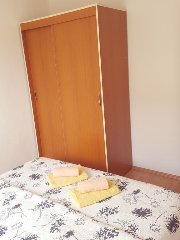 לופאר Apartments Mirakul מראה חיצוני תמונה