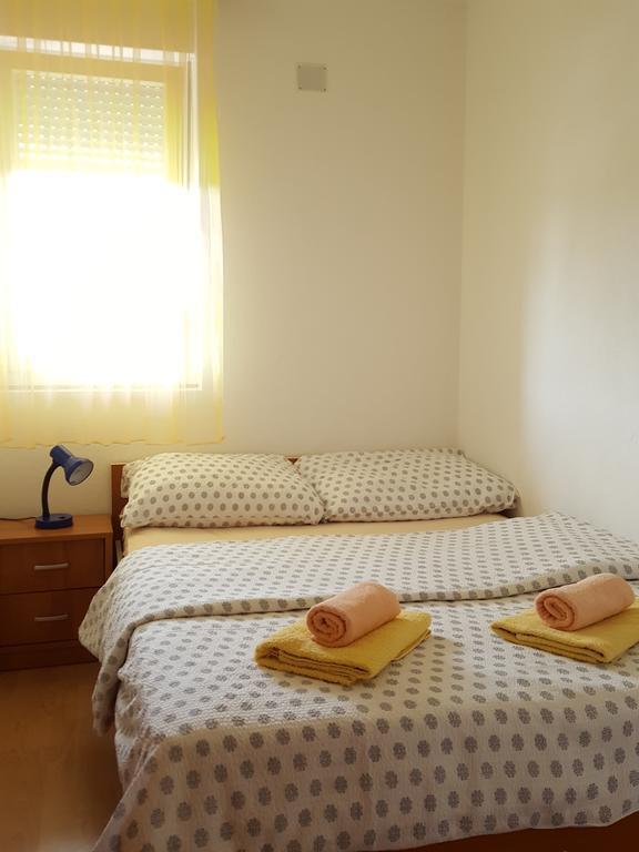 לופאר Apartments Mirakul מראה חיצוני תמונה